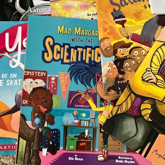 Random Girls Paperback scholastic book lot of 10 - Picture 3 of 6